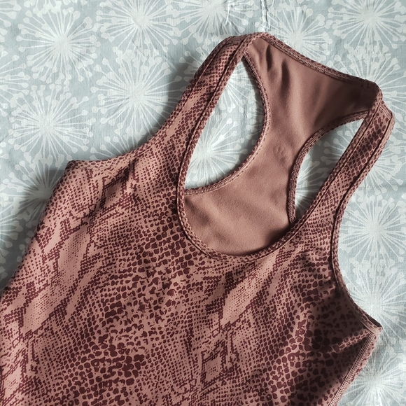 Lululemon Cool Racerback Tank Size 6 - Picture 8 of 8
